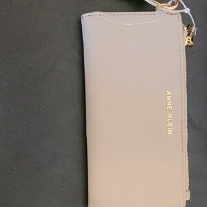 NWT Anne Klein Wristlet Wallet